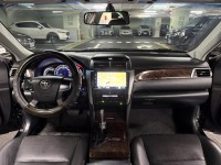 Toyota  Camry 最頂級尊爵版│一手車│４顆氣囊│天窗│免鑰匙啟閉│電視導航│循跡防滑│CAMRY | 新北市汽車商業同業公會｜TACA優良車商聯盟｜中古、二手車買車賣車公會認證保固