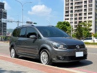Volkswagen 福斯  Touran 2014 Volkswagen Touran 1.6 TDI柴油款 一手車 原廠保養 原鈑件 福斯 土狼 MPV 實車價 | 新北市汽車商業同業公會｜TACA優良車商聯盟｜中古、二手車買車賣車公會認證保固