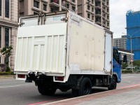 Mitsubishi  Canter 2015 MITSUBISHI CANTER 11呎半 自排 高廂 雙芯尾門 只跑16萬 FUSO 堅達 貨車 商用車 | 新北市汽車商業同業公會｜TACA優良車商聯盟｜中古、二手車買車賣車公會認證保固