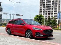 Ford/福特  Focus 2023式 Ford Focus Wagon ST X 德國原裝進口 只跑1萬公里 全車超漂亮 新車保固內 小鋼炮 福特 | 新北市汽車商業同業公會｜TACA優良車商聯盟｜中古、二手車買車賣車公會認證保固