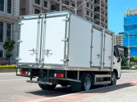 Hino  300 《-25度冷凍車》2022 HINO 300 11呎半 超低里程 只跑6萬 原廠保養 全車如新 車況超讚 貨車 商用車 | 新北市汽車商業同業公會｜TACA優良車商聯盟｜中古、二手車買車賣車公會認證保固