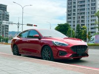 Ford/福特  Focus 《原廠保固到2028年》2022 Ford Focus 4D ST-Line Lommel X賽道版 只跑4萬 全車如新 | 新北市汽車商業同業公會｜TACA優良車商聯盟｜中古、二手車買車賣車公會認證保固