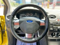 Ford/福特  Focus 《稀有手排》2006 Ford Focus 2.0汽油款 只跑12萬公里 車況超讚 原廠無改裝 五門掀背 MK2 實車價 | 新北市汽車商業同業公會｜TACA優良車商聯盟｜中古、二手車買車賣車公會認證保固