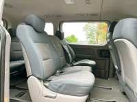 Hyundai  Starex 《後座滑軌型》2015 Hyundai Grand Starex 史塔瑞斯 9人座 現代 多功能休旅車 MPV 箱型車 | 新北市汽車商業同業公會｜TACA優良車商聯盟｜中古、二手車買車賣車公會認證保固