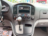 Hyundai  Starex 《後座滑軌型》2015 Hyundai Grand Starex 史塔瑞斯 9人座 現代 多功能休旅車 MPV 箱型車 | 新北市汽車商業同業公會｜TACA優良車商聯盟｜中古、二手車買車賣車公會認證保固