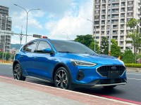 Ford/福特  Focus 《跟新車差30萬》2023 Ford Focus Active 1.5 Vignale 只跑4萬 新車保固內 福特 長高 | 新北市汽車商業同業公會｜TACA優良車商聯盟｜中古、二手車買車賣車公會認證保固