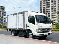 Hino  300 《-25度雙溫層冷凍車》2020 HINO 300 11呎半 超低里程 只跑7萬 原廠保養 全車如新 貨車 商用車 日野 | 新北市汽車商業同業公會｜TACA優良車商聯盟｜中古、二手車買車賣車公會認證保固