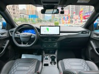 Ford/福特  Focus 《市場優質首選》2023 Ford Focus 5D ST-Line Vignale 全車超漂亮 福特 掀背車 熱門車 | 新北市汽車商業同業公會｜TACA優良車商聯盟｜中古、二手車買車賣車公會認證保固