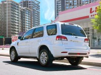 Ford/福特  Escape 《全台最低里程》2011 Ford Escape 2.3 2WD XLT 只跑6萬公里 全車超漂亮 福特 休旅車 SUV | 新北市汽車商業同業公會｜TACA優良車商聯盟｜中古、二手車買車賣車公會認證保固