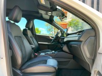 Ford/福特  Kuga 《跟新車只差價錢》2025式 Ford Kuga 2.0T AWD ST-Line 客車版 最新款 新車展間同款 SUV | 新北市汽車商業同業公會｜TACA優良車商聯盟｜中古、二手車買車賣車公會認證保固