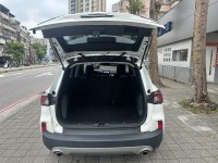 Ford/福特  Kuga Ford Kuga 2022年式EcoBoost 180 Lv2超質型 白色 | 新北市汽車商業同業公會｜TACA優良車商聯盟｜中古、二手車買車賣車公會認證保固