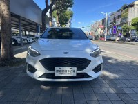 Ford/福特  Focus Ford Focus 4D 2022年 ST-Line Lommel 白色 | 新北市汽車商業同業公會｜TACA優良車商聯盟｜中古、二手車買車賣車公會認證保固