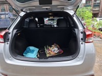 Toyota  Yaris 2018 Toyota Yaris 1.5L 銀色 | 新北市汽車商業同業公會｜TACA優良車商聯盟｜中古、二手車買車賣車公會認證保固