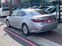 Lexus  ES ES300H豪華版 7萬換大電池 | 新北市汽車商業同業公會｜TACA優良車商聯盟｜中古、二手車買車賣車公會認證保固