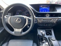 Lexus  ES ES300H豪華版 7萬換大電池 | 新北市汽車商業同業公會｜TACA優良車商聯盟｜中古、二手車買車賣車公會認證保固