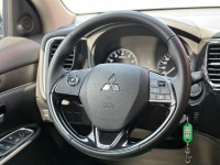 Mitsubishi  Outlander 定速/車道偏移 | 新北市汽車商業同業公會｜TACA優良車商聯盟｜中古、二手車買車賣車公會認證保固
