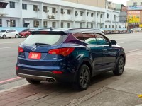 Hyundai  Santa Fe 汽油版 | 新北市汽車商業同業公會｜TACA優良車商聯盟｜中古、二手車買車賣車公會認證保固