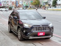 Toyota  RAV4 旗艦款 電動尾門 | 新北市汽車商業同業公會｜TACA優良車商聯盟｜中古、二手車買車賣車公會認證保固