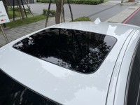 BMW/ 寶馬  5 SERIES  520i 實價刊登★總代理520i小改款 鏈條已換 原版件 免鑰 天窗 記憶電動椅 電尾門 | 新北市汽車商業同業公會｜TACA優良車商聯盟｜中古、二手車買車賣車公會認證保固