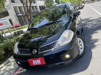 Nissan  Tiida 實價刊登★五門掀背 稀有超低里程 免鑰 定速 改安卓機 360環景影像 魔術空間 | 新北市汽車商業同業公會｜TACA優良車商聯盟｜中古、二手車買車賣車公會認證保固