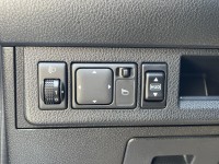 Nissan  Tiida 實價刊登★五門掀背 稀有超低里程 免鑰 定速 改安卓機 360環景影像 魔術空間 | 新北市汽車商業同業公會｜TACA優良車商聯盟｜中古、二手車買車賣車公會認證保固