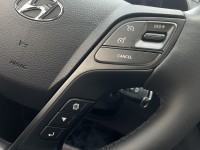 Hyundai  Santa Fe 實價刊登★小改款極美跑少 5+2人座 認證原版件 定速 恆溫 電動椅 多功能影音 | 新北市汽車商業同業公會｜TACA優良車商聯盟｜中古、二手車買車賣車公會認證保固