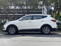 Hyundai  Santa Fe 實價刊登★小改款極美跑少 5+2人座 認證原版件 定速 恆溫 電動椅 多功能影音 | 新北市汽車商業同業公會｜TACA優良車商聯盟｜中古、二手車買車賣車公會認證保固