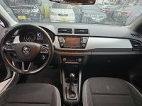 Skoda  Fabia  一手車.ACC車系統.盲點.APPLE CARPLAY.認證保固一年 | 新北市汽車商業同業公會｜TACA優良車商聯盟｜中古、二手車買車賣車公會認證保固