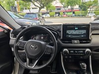 Toyota  RAV4 21年領牌.最頂級版.純跑2萬8.電動椅.電尾門.I-KEY | 新北市汽車商業同業公會｜TACA優良車商聯盟｜中古、二手車買車賣車公會認證保固