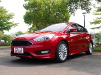 Ford/福特  Focus 1.5T S版 180匹 大馬力.頂級款.自動停車系統.車道變換輔助系統.換檔撥片.....等. | 新北市汽車商業同業公會｜TACA優良車商聯盟｜中古、二手車買車賣車公會認證保固