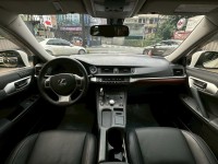 Lexus  CT200H 鎵町車業商行 | 新北市汽車商業同業公會｜TACA優良車商聯盟｜中古、二手車買車賣車公會認證保固