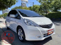 Honda  FIT 金鑽店~末代FIT 1.5 VTI-S.一手車只跑五萬公里.定速.大螢幕.手自排快撥 | 新北市汽車商業同業公會｜TACA優良車商聯盟｜中古、二手車買車賣車公會認證保固