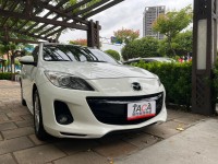 Mazda  Mazda3 5D 2.0頂級型 天窗 F1賽車快撥 安卓大螢幕 | 新北市汽車商業同業公會｜TACA優良車商聯盟｜中古、二手車買車賣車公會認證保固