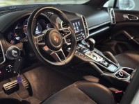 PORSCHE  Cayenne 凱安 小改款 CAYENNE DIESEL柴油 | 新北市汽車商業同業公會｜TACA優良車商聯盟｜中古、二手車買車賣車公會認證保固