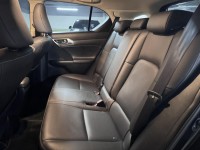 Lexus  CT200H CT200H 只跑3萬公里 | 新北市汽車商業同業公會｜TACA優良車商聯盟｜中古、二手車買車賣車公會認證保固