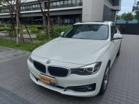 BMW/ 寶馬  3 SERIES  320i GT 2018年頂級M版320GT 渦輪增壓 全景天窗 電尾門 僅跑13萬  全額貸款 | 新北市汽車商業同業公會｜TACA優良車商聯盟｜中古、二手車買車賣車公會認證保固