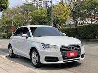 Audi  A1 金鑽店~奧迪A1  里程保證只跑6萬公里 循跡防滑 胎壓監控 斜坡起步輔助 6安 雨滴感應雨刷 LED日行燈 倒車影像 等多項配備！ | 新北市汽車商業同業公會｜TACA優良車商聯盟｜中古、二手車買車賣車公會認證保固