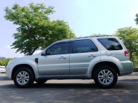 Ford/福特  Escape 稀有2.3L頂級 4WD | 新北市汽車商業同業公會｜TACA優良車商聯盟｜中古、二手車買車賣車公會認證保固