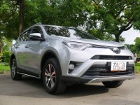 Toyota  RAV4 2018型式2.0L IKey.跟車系統.影音.電尾門 | 新北市汽車商業同業公會｜TACA優良車商聯盟｜中古、二手車買車賣車公會認證保固