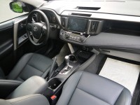 Toyota  RAV4 2018型式2.0L IKey.跟車系統.影音.電尾門 | 新北市汽車商業同業公會｜TACA優良車商聯盟｜中古、二手車買車賣車公會認證保固