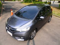 Honda  FIT 頂級S版快排7速手自排 | 新北市汽車商業同業公會｜TACA優良車商聯盟｜中古、二手車買車賣車公會認證保固