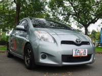 Toyota  Yaris 2014型式 RS版本 | 新北市汽車商業同業公會｜TACA優良車商聯盟｜中古、二手車買車賣車公會認證保固