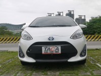 Toyota  Prius C 2019年最省油的油電車  | 新北市汽車商業同業公會｜TACA優良車商聯盟｜中古、二手車買車賣車公會認證保固
