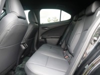 Lexus  UX250h 正2023年  UX250h | 新北市汽車商業同業公會｜TACA優良車商聯盟｜中古、二手車買車賣車公會認證保固