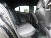 Lexus  UX250h 正2023年  UX250h | 新北市汽車商業同業公會｜TACA優良車商聯盟｜中古、二手車買車賣車公會認證保固