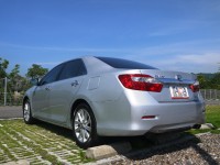 Toyota  Camry 正2014年 2.5L油電Q版最頂級 | 新北市汽車商業同業公會｜TACA優良車商聯盟｜中古、二手車買車賣車公會認證保固