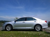 Toyota  Camry 正2014年 2.5L油電Q版最頂級 | 新北市汽車商業同業公會｜TACA優良車商聯盟｜中古、二手車買車賣車公會認證保固