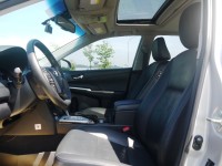 Toyota  Camry 正2014年 2.5L油電Q版最頂級 | 新北市汽車商業同業公會｜TACA優良車商聯盟｜中古、二手車買車賣車公會認證保固