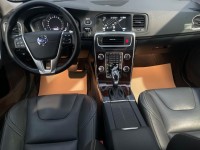 Volvo  S60 歐洲坦克最安全房車S60有跟車，盲點偵測 | 新北市汽車商業同業公會｜TACA優良車商聯盟｜中古、二手車買車賣車公會認證保固