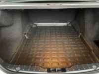 BMW/ 寶馬  5 SERIES  520i 很漂亮520i有電尾門跑少車庫車 | 新北市汽車商業同業公會｜TACA優良車商聯盟｜中古、二手車買車賣車公會認證保固